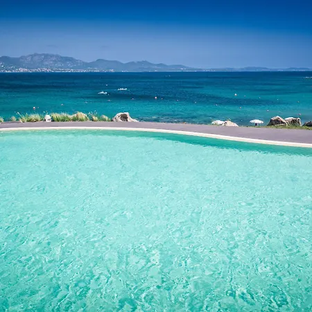 Otel Cala Cuncheddi - Vretreats 4*