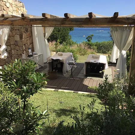 Hotel Cala Cuncheddi - Vretreats